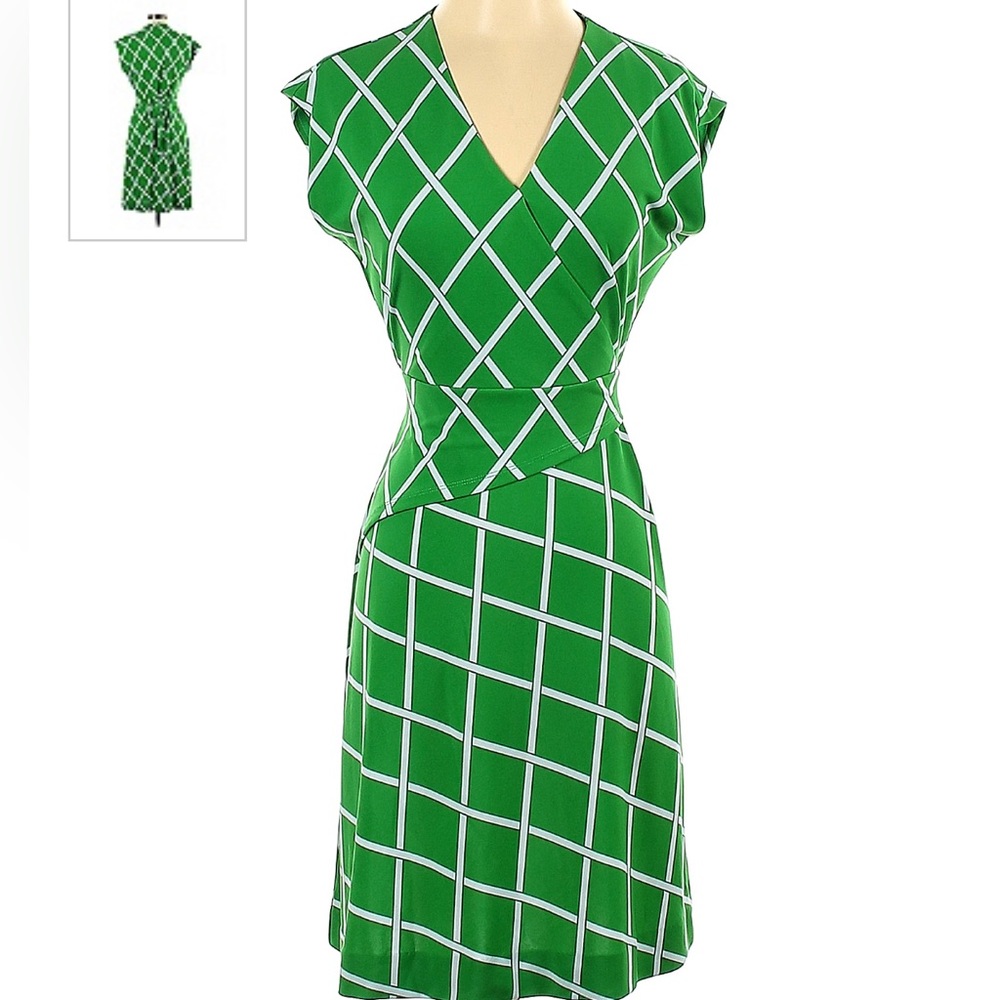 Spring Green Ann Taylor Cap Sleeve Peplum Style Dress Size S